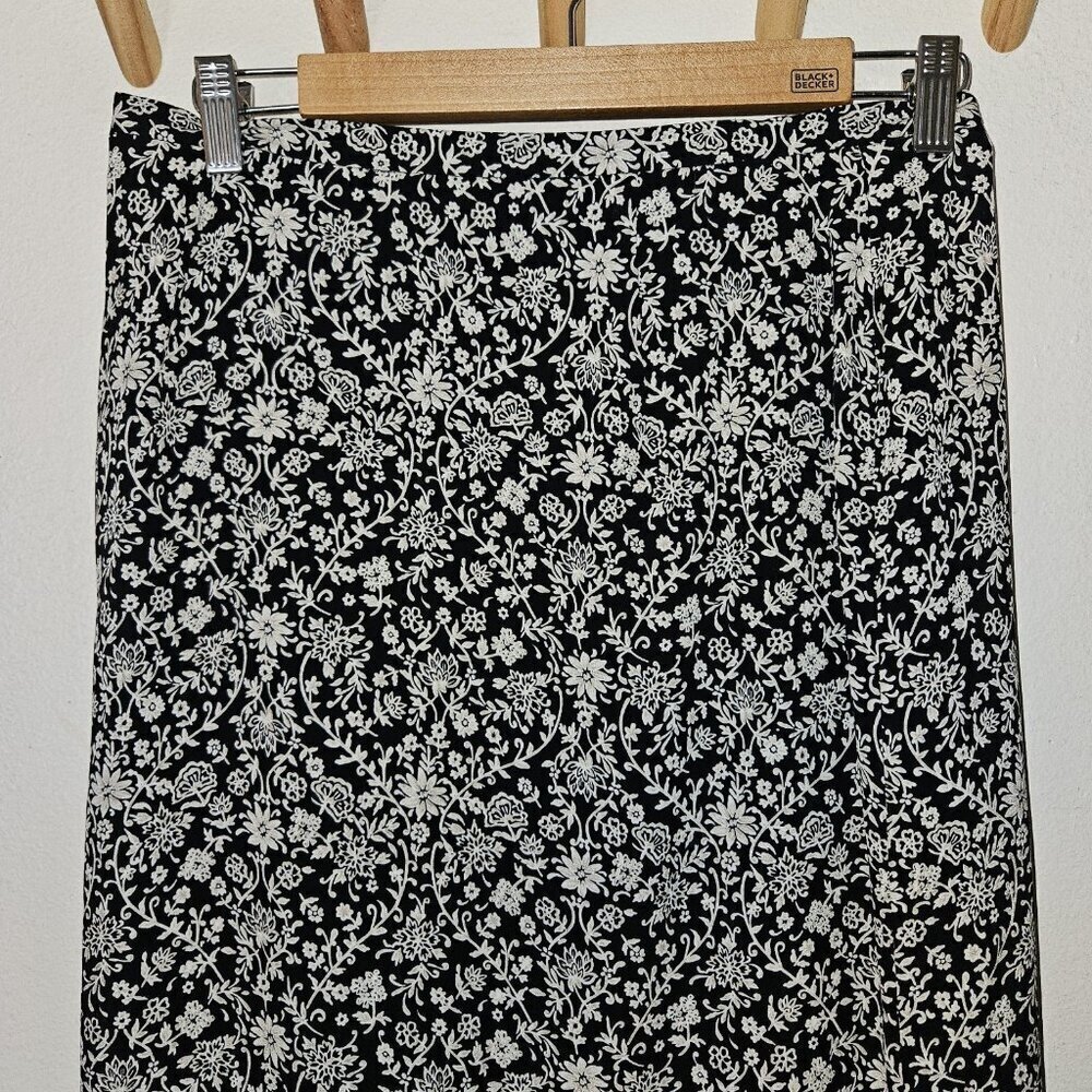Talbots 100% Silk Floral Midi Skirt 10P Black White Side Slit Petite - Picture 11 of 15